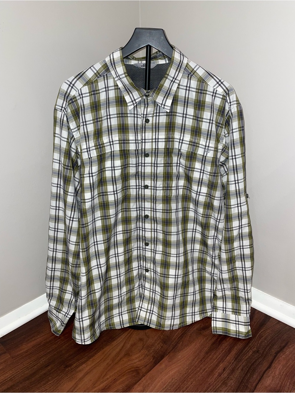 Wrangler Shirt Mens XL White Green Plaid Long Sleeve Button Up Outdoor